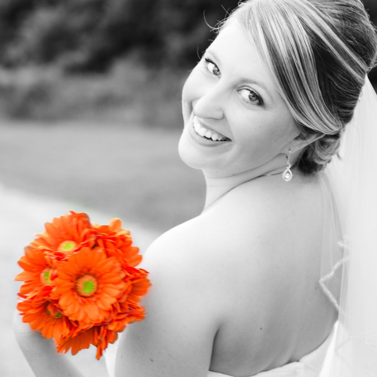 Orange daisy bouquet